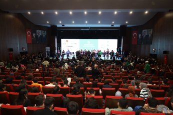 EN'lerin fuarında ilk gün sona erdi