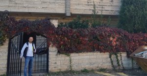 Volkan Özmen Körfez’e Yaşlı Bakım Evi yapıyor