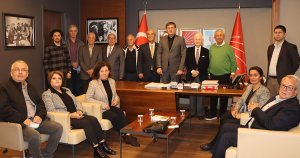 Efsane Başkanlardan  CHP Kocaeli’ye ziyaret