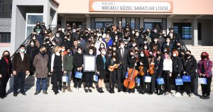 BAŞKAN KOCAMAN KOCAELİ GÜZEL SANATLAR LİSESİ’NDE