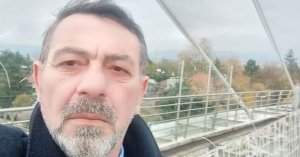 Ertam Peker sahayı dolaşmaya başladı