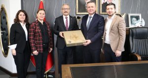 BİLNET KOCAELİ'DEN İL MİLLİ EĞİTİM MÜDÜRÜNE HAYIRLI OLSUN ZİYARETİ