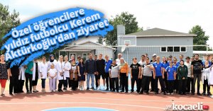Özel öğrencilere yıldız futbolcu Kerem Aktürkoğlu’dan ziyaret