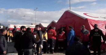 10 ilde 77 sahra hastanesi kuruldu