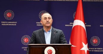 Çavuşoğlu 'Suriyelilere kapı açıldı' iddialarını yalanladı: İki kapı tek yönlü açık