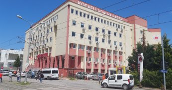 Müzik hoparlörünün içine uyuşturucu koyup kargoya vermişler