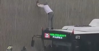 Otobüs şoföründen alkışlanacak hareket