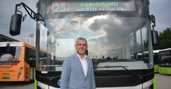 Otobüsün üzerine çıkıp duvardaki kediyi kurtaran şoför o anları anlattı