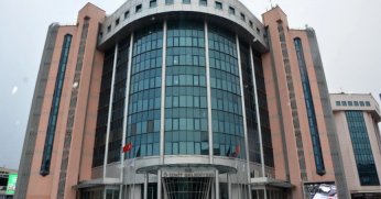 SEÇİM GÜNÜ İZMİT BELEDİYE PERSONELİ CHP’LİLER İÇİN ZORLA KUMANYA HAZIRLAYACAK!