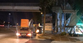 Elektrik akımına kapılan işçi yürekleri ağza getirdi