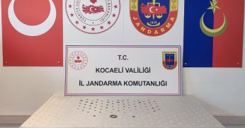 Durdurulan araçtan 77 tarihi eser çıktı