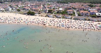 Sahillerde 494 kişi boğulmaktan kurtarıldı