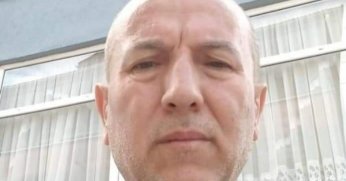 Boğulma tehlikesi geçiren kadına yardım için girdiği denizde hayatını kaybetti