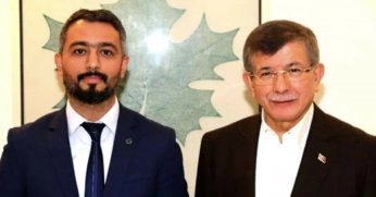 Gelecek Partisi’nde yaprak dökümü: Yönetimiyle birlikte istifa etti