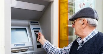 Emekliye eşi benzeri görülmemiş zam geliyor: SGK Uzmanı Özgür Erdursun, milyonlar için rakam verdi