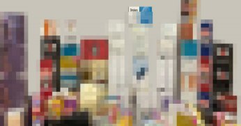 2 iş yerine baskın: Gümrük kaçağı purolar, sigaralar ele geçirildi