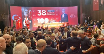  CHP KOCAELİ İL KONGRESİNDE KAVGA   “VERİN CEKETİNİ SİKTİROLUP GİTSİN!”