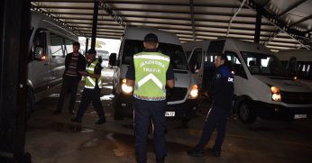 KARTEPE’DE ÖĞRENCİ SERVİSLERİNE SIKI DENETİM