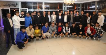 Başkan Şayir, Dilovası Belediyespor'u Ağırladı 