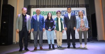 Körfez’de başarılı öğrenciler ödüllendirildi