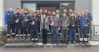 Kıdemli çalışanlara ödül verildi