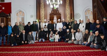 Başkan Söğüt, gençlerle camide buluştu