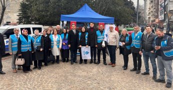 Deva Partisi Adayları Saha Gezisinde Vatandaşlarla Buluştu