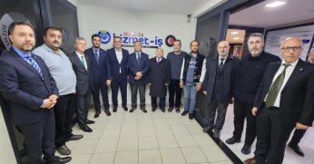 PROF.AYDAL’DAN HİZMET-İŞ SENDİKASINA ZİYARET