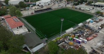 Yakup Altun Stadında sentetik çim serimi