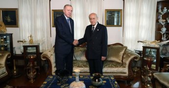 Cumhurbaşkanı Erdoğan ve Devlet Bahçeli ile bir araya geldi