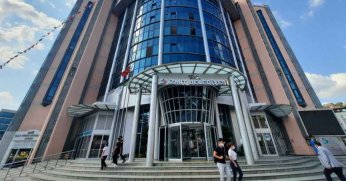 Başkan yardımcıları değişti