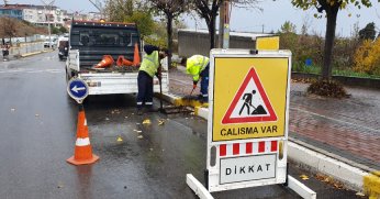Büyükşehir’den mazgal ve menfez temizliği