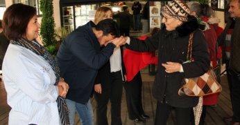 CHP İzmit öğretmenleri unutmadı