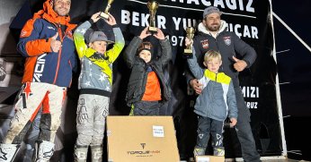 Küçük Motorkros Yarışçısı Ali Yaman Sevilen Yine Kupa Aldı