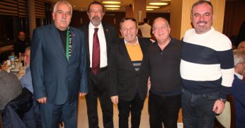 Eski dostlar yine bir arada!