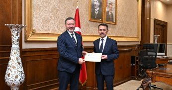 Sanayi ve Teknoloji İl Müdürü İlhan Aydın’dan Vali İlhami Aktaş’a Veda Ziyareti