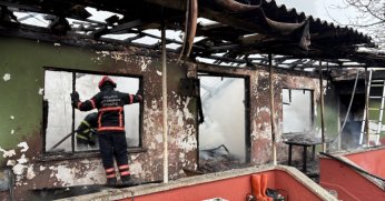 Alevlere teslim oldu!