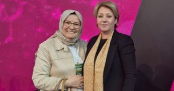 AK PARTİ GENEL MERKEZ KADIN KOLLARININ YENİ YÖNETİMİ BELİRLENDİ