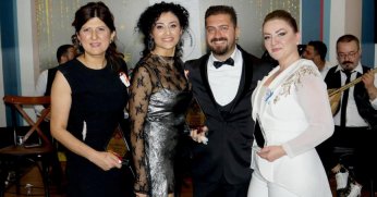 Şenol Çaça, kanserle mücadele için sahne alacak