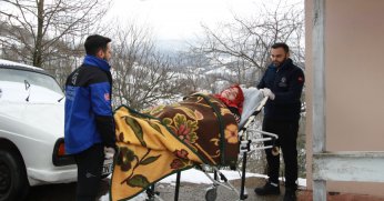 Büyükşehir, Sultan Teyze’yi 13 yıldır hastaneye taşıyor