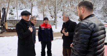  Yollara 2 bin 750 ton tuz döküldü