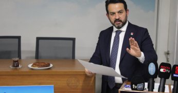 Ercan: Büyükşehir’in çöpü İzmit’in konteynerlerine boca ettiği ortada