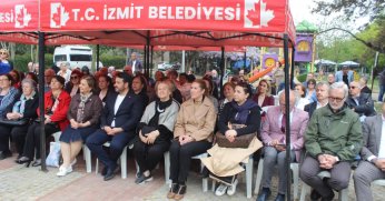 Yahya Kaptan Mahallesi’nde Atatürk Büstü Açıldı