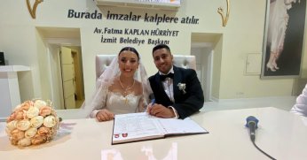 Nikah Salonları Düğün Yoğunluğu Yaşıyor: 25.5.25 Talebi Patladı