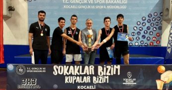 Potanın Genç Efendileri: Çayırova Zirvede!