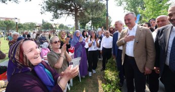  435 Bin Metrekarelik Millet Bahçesi Hizmete Açıldı