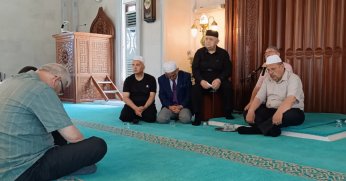 BAYRAMDA MANEVİYAT DOLU MEVLİD PROGRAMI DÜZENLENDİ