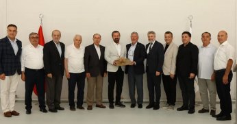 Özbekistan Başkonsolosu Abdunazarov KOVİAD'ta