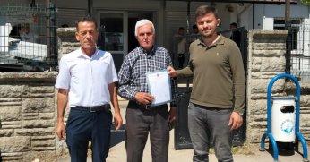 Vatandaş Mezarlık Alanını Bağışladı.