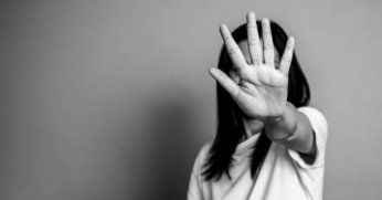 Hastaneye regl düzensizliğiyle gitti, 7 aylık hamile olduğu anlaşıldı